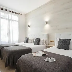 Hotel apartamentowy Rambla108